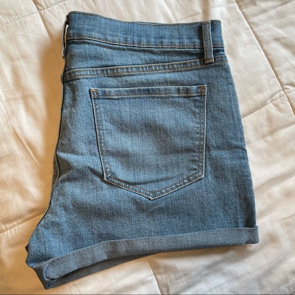 Old navy jean shorts - Picture 5 of 5